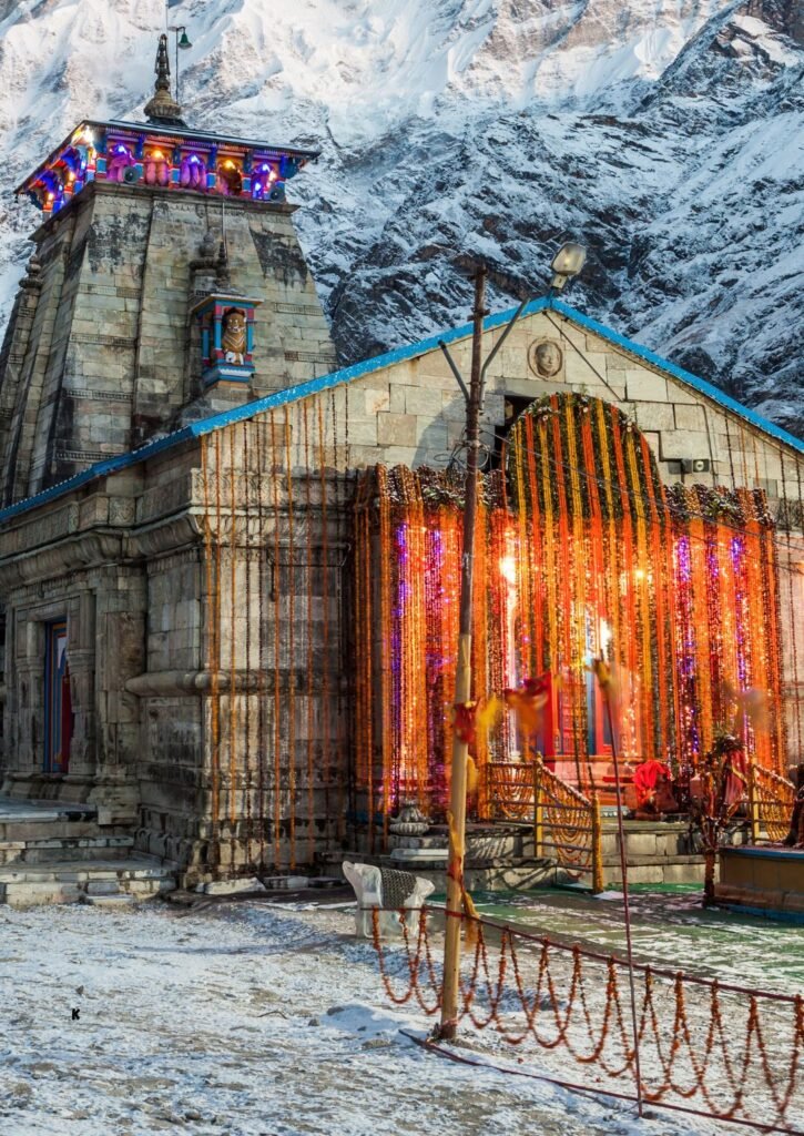 Kedarnath temple pic